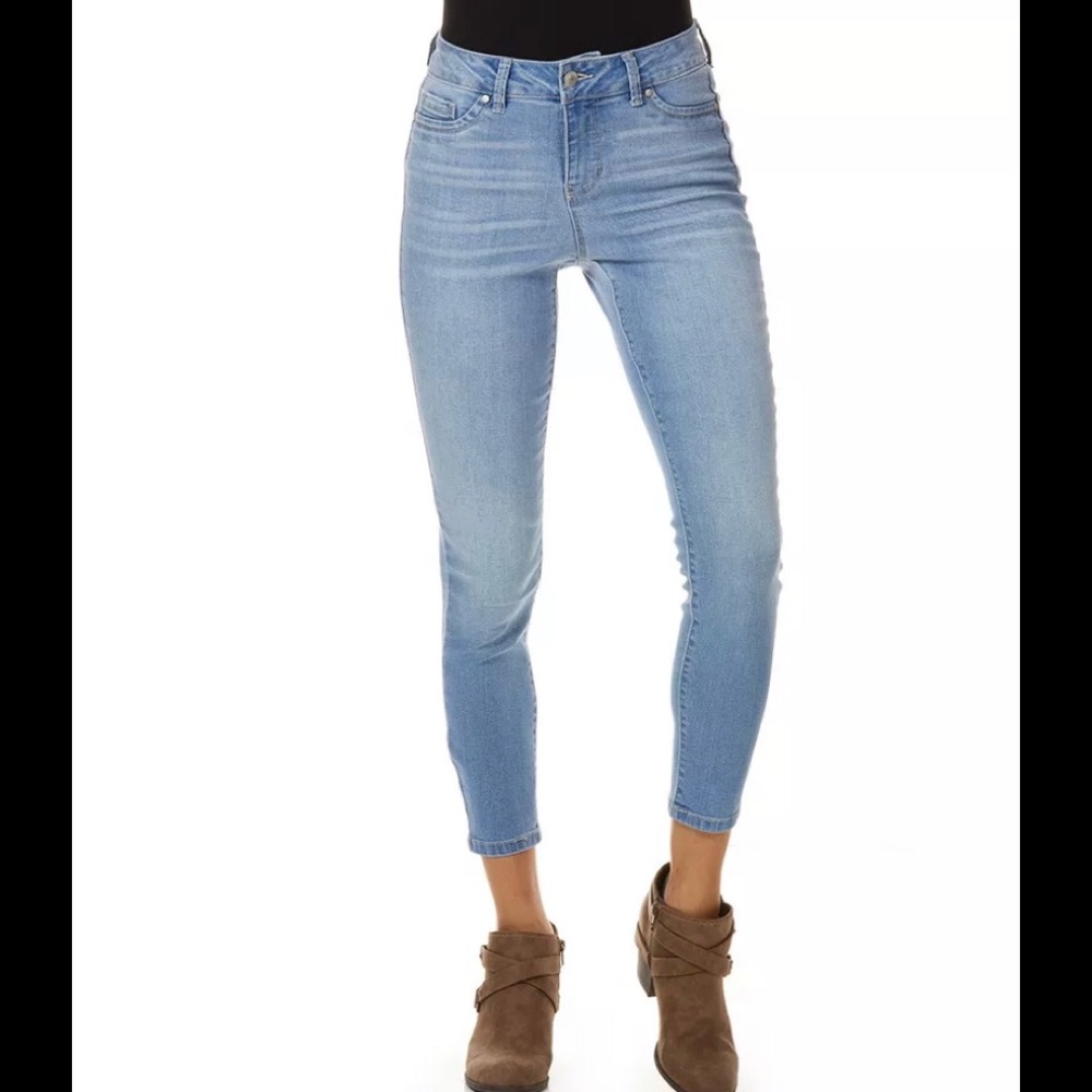 NWOT Bluespice Ankle skinny jeans size 1